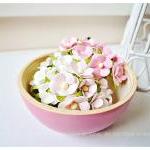 30 Mixed pink & white flowe..