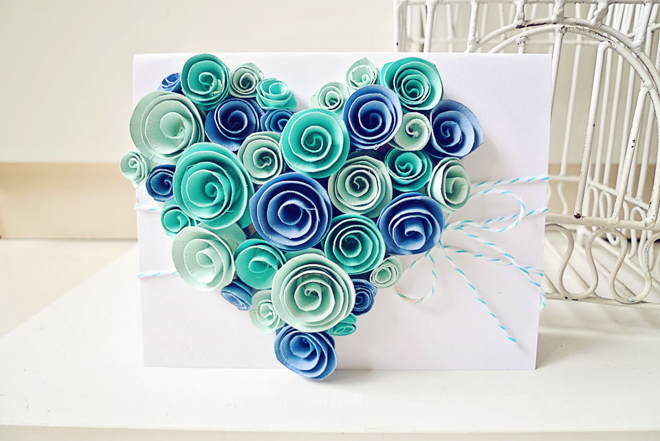 Heart-shaped Swirl Flower card 
