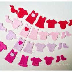 Little children clothes felt pieces (9)  