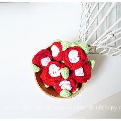 2 Flower crochet applique with leaves / pack  