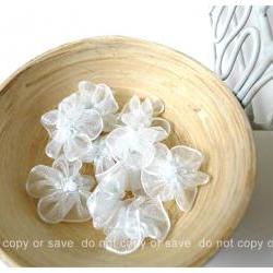 10 Organza silver flower with pearl centered / pack  