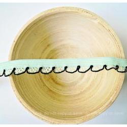 Scallop green with black ribbon  