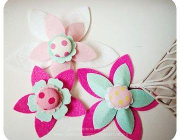Felt Flower with Button centered